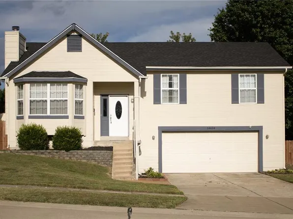 14434 Cape Charles Ct, Florissant, MO 63034