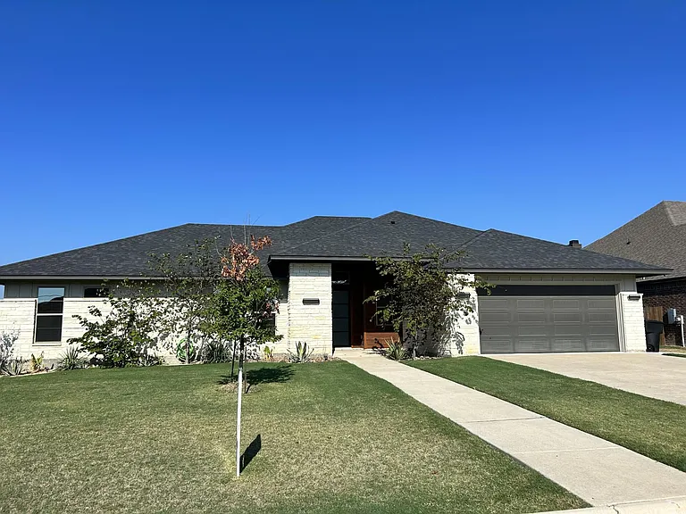 6426 Clayton Ct — Photo 3