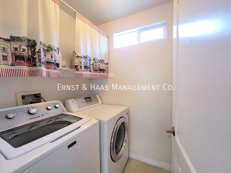 15616 Firmona Ave — Photo 34