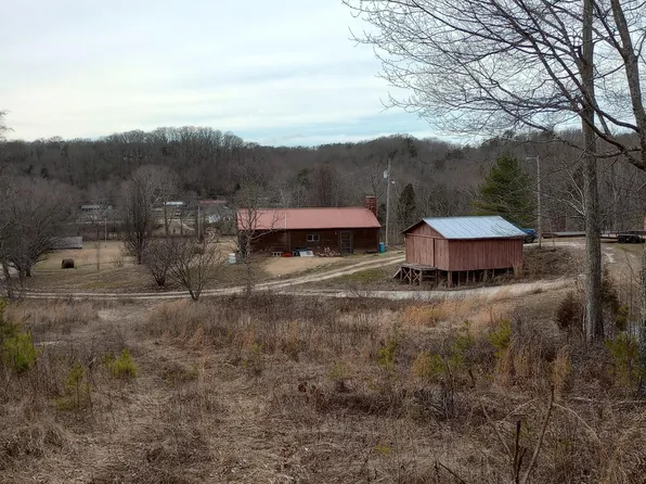1500 Black Creek Rd, Clay City, KY 40312