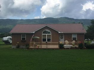 126 Ruby Ln, La Follette, TN 37766