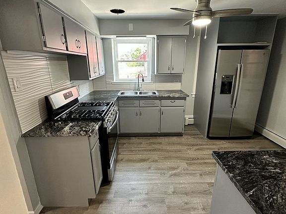 2nd image of 8556 S Yates Blvd #1