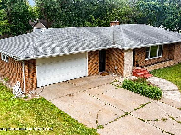 2nd image of 2614 Jefferson Ave