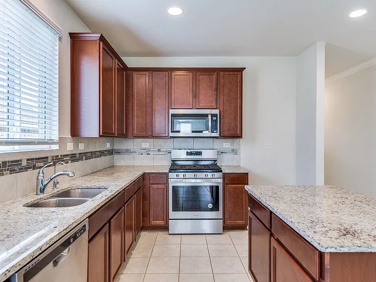 13907 Knob Crk — Photo 17