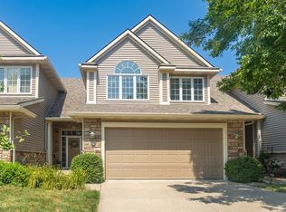 12591 Diamond Ridge Ct, Clive, IA 50325
