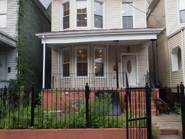 1989 Grand Avenue image 21 of 23