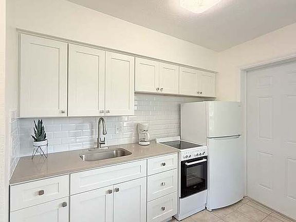 4th image of 11155 2nd St E Unit 2