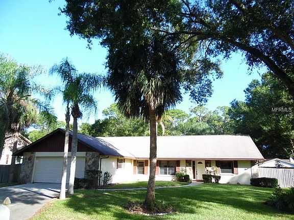2nd image of 9517 W Cluster Ave