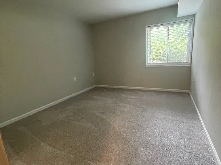 1426 Northgate Sq #2 — Photo 9
