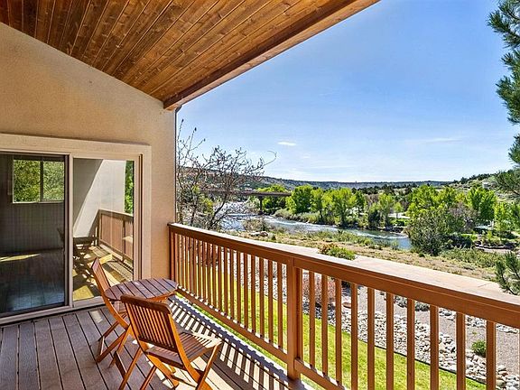 4th image of 114 River Oaks Court
