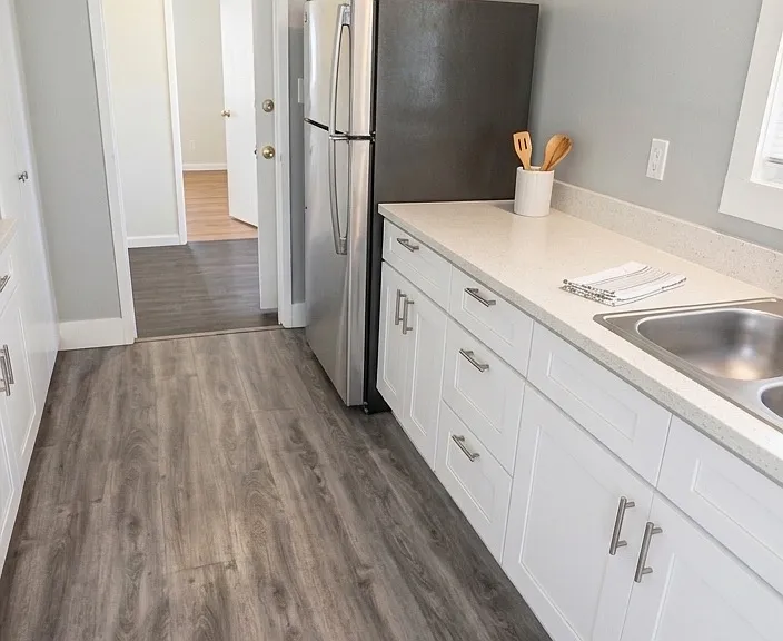 11 Bungalow Ave — Photo 2