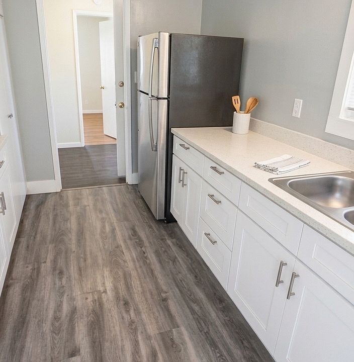 2nd image of 11 Bungalow Ave