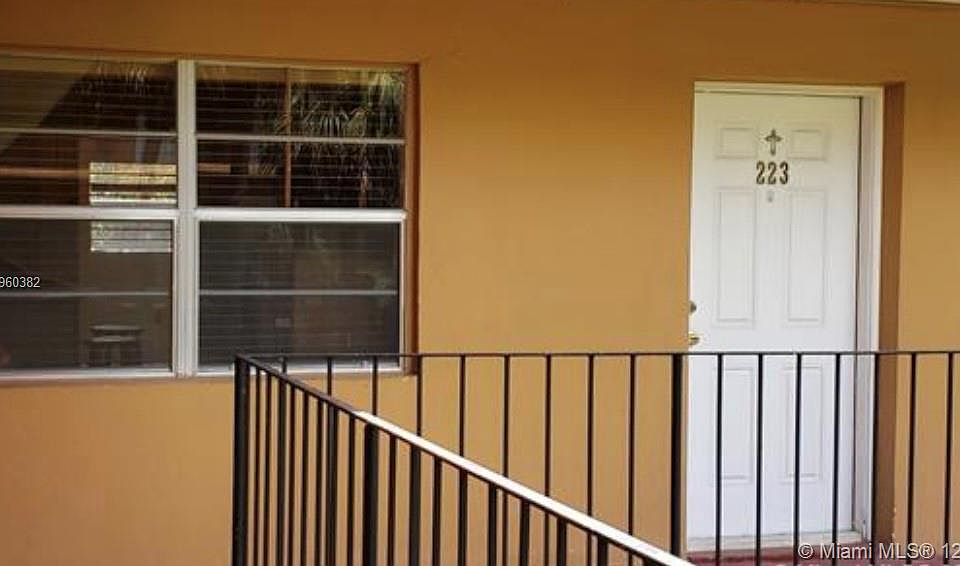 1st image of 1280 W 54th St APT 223B