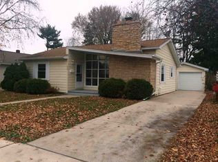 608 Lake View Dr, Wausau, WI 54403