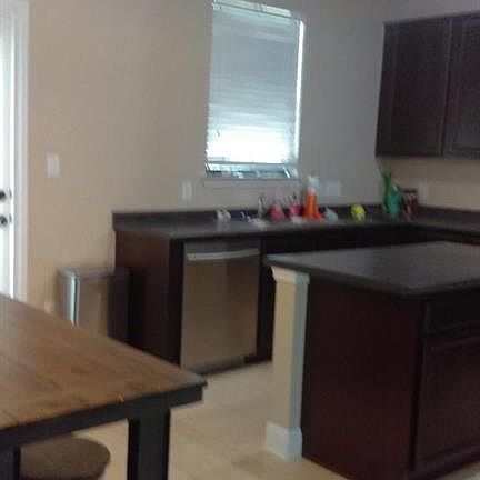 5th image of 307 Settlers Home Dr