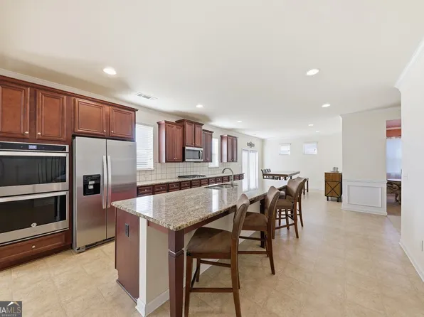 512 Coventry Way, McDonough, GA 30252