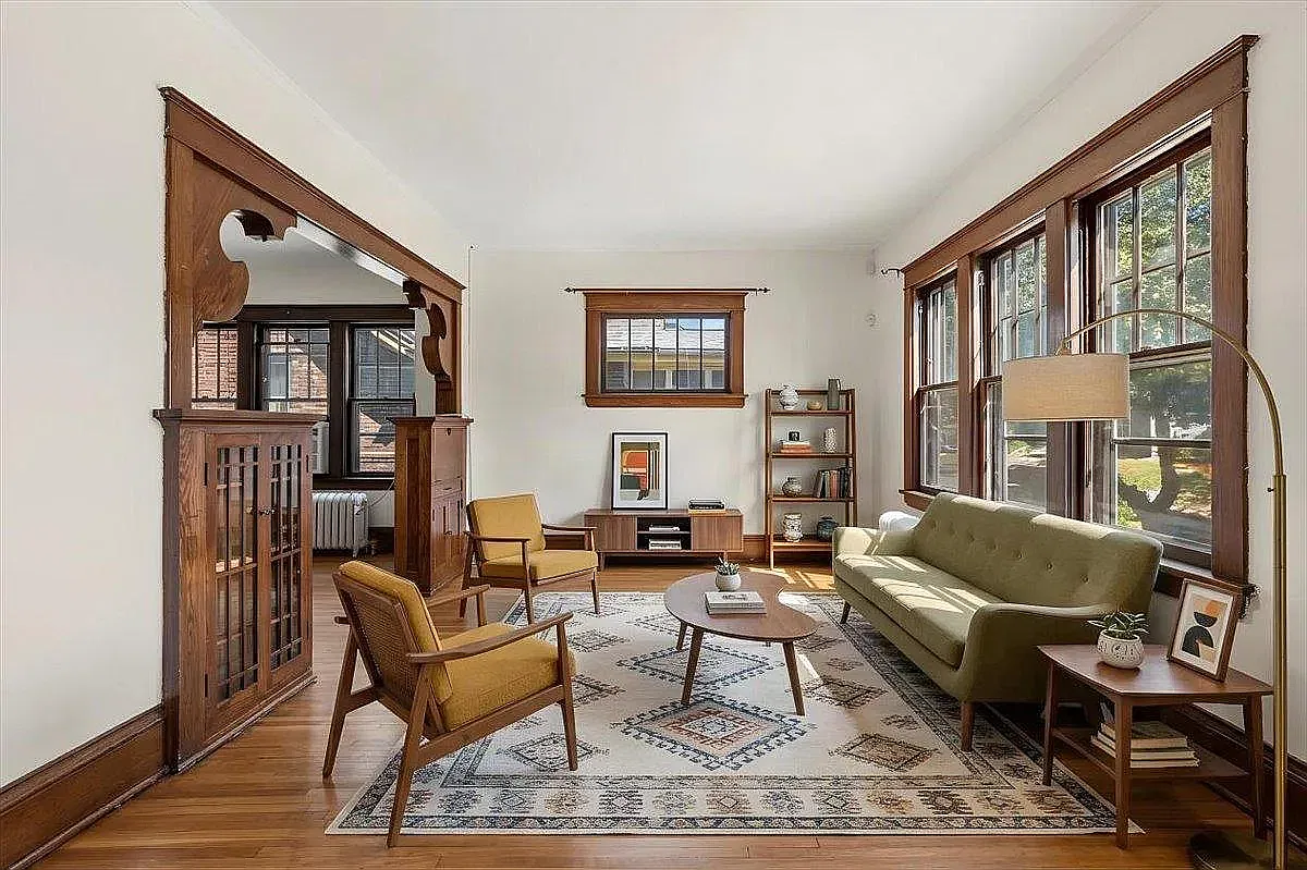 2 bed, 980 sqft, $1,850 — Photo 1
