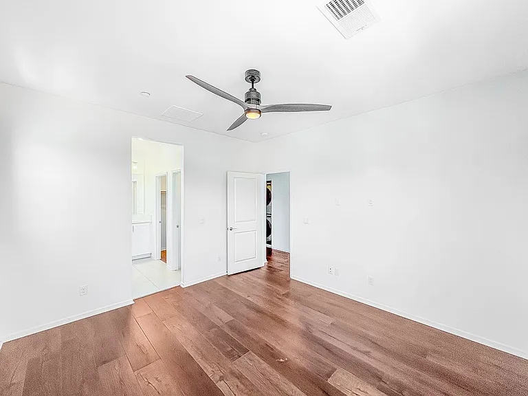 2376 Veil Gln — Photo 13