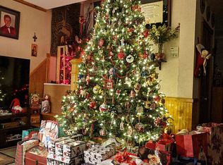 93 Sliker Rd, Glen Gardner, NJ 08826