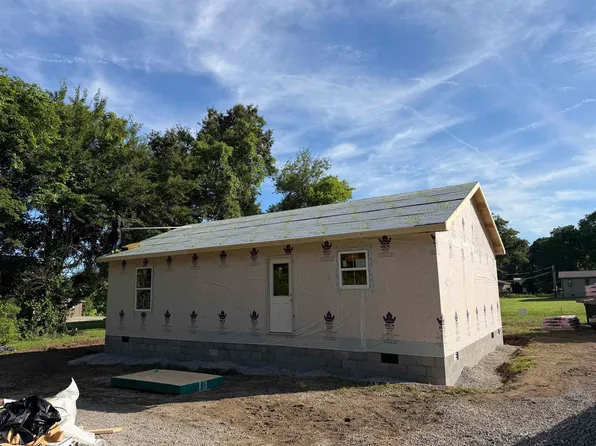 1401 Mercer Ave, Morganfield, KY 42437