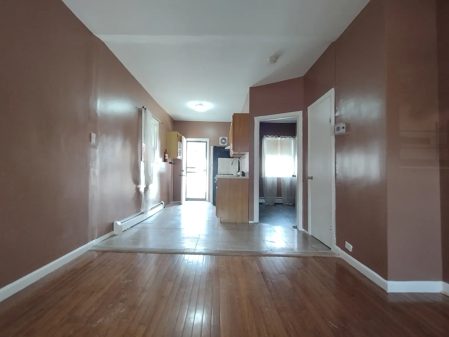 2 bed, 589 sqft, $2,680 — Photo 4
