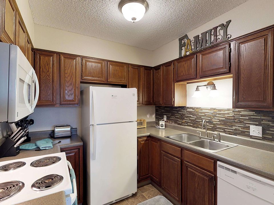 Castlerock Apartment Homes 1551 Nottingham Pl Billings MT Zillow
