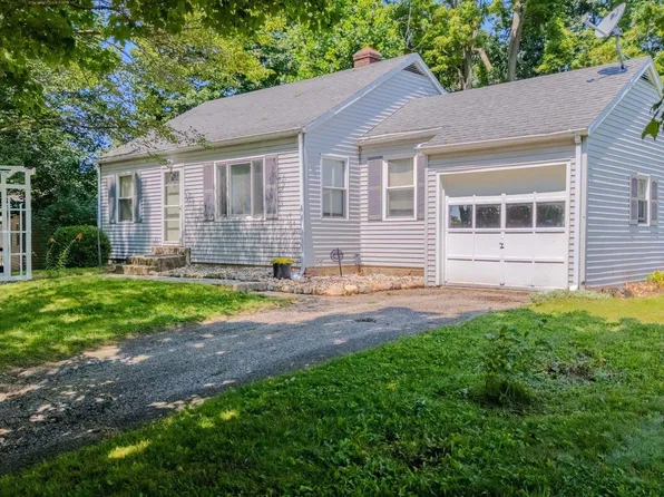 3 Parkway Dr, Wabash, IN 46992