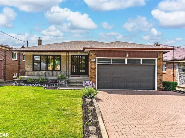 39 Frith Rd, Toronto, ON M3N 1E9