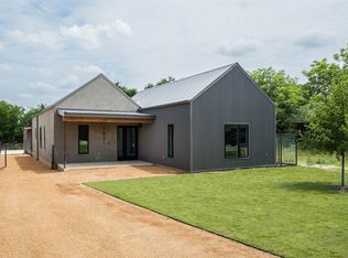 1231 Stafford St, Dallas, TX 75208