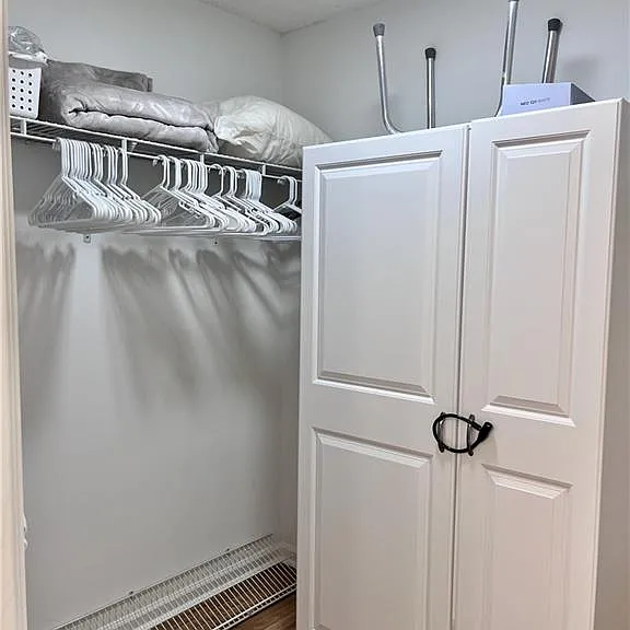 3685 Amberly Cir W #D305 — Photo 10