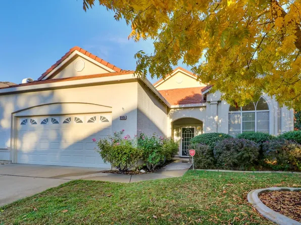 8905 Marlayana Ct, Elk Grove, CA 95758