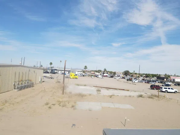 718 E F St, San Luis, AZ 85349