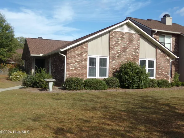 2010 Quail Ridge #A, Greenville, NC 27858