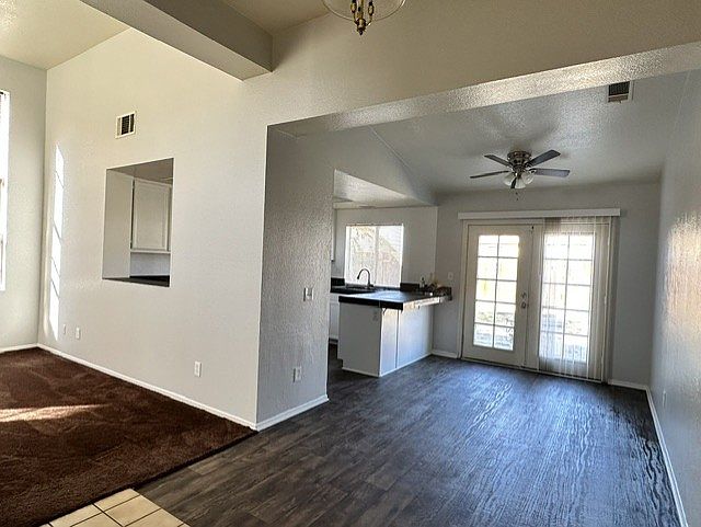 1st image of 3735 Hollowglen Dr