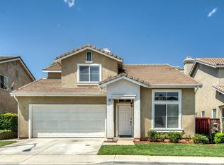 920 Coopers Ave, Corona, CA 92879