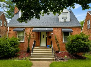 10152 S Bensley Ave, Chicago, IL 60617