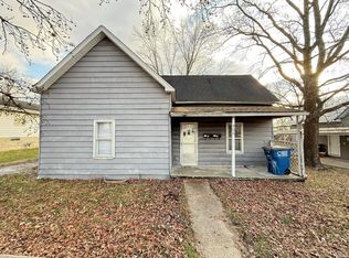 406 17th St, Bedford, IN 47421