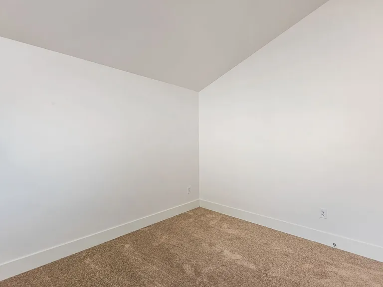 7552 12th Ave NE #A — Photo 15