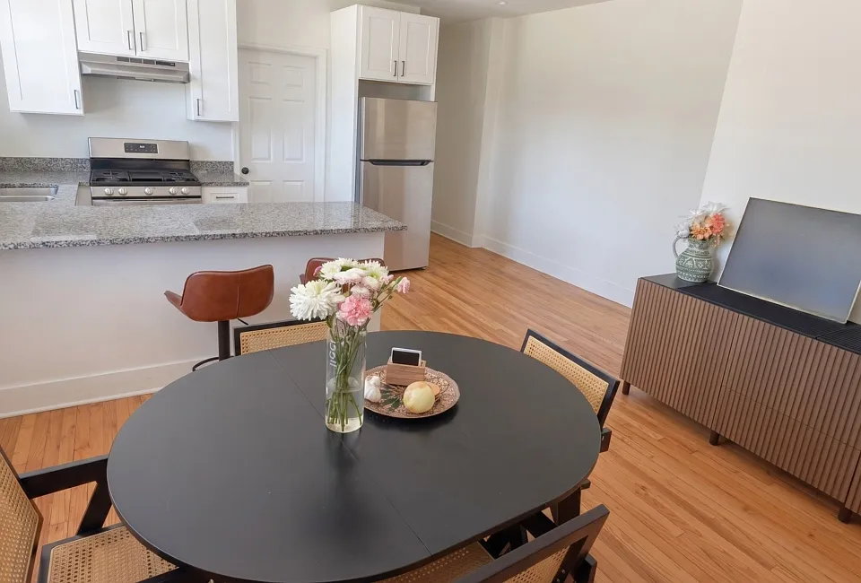 Dining/kitchen area.