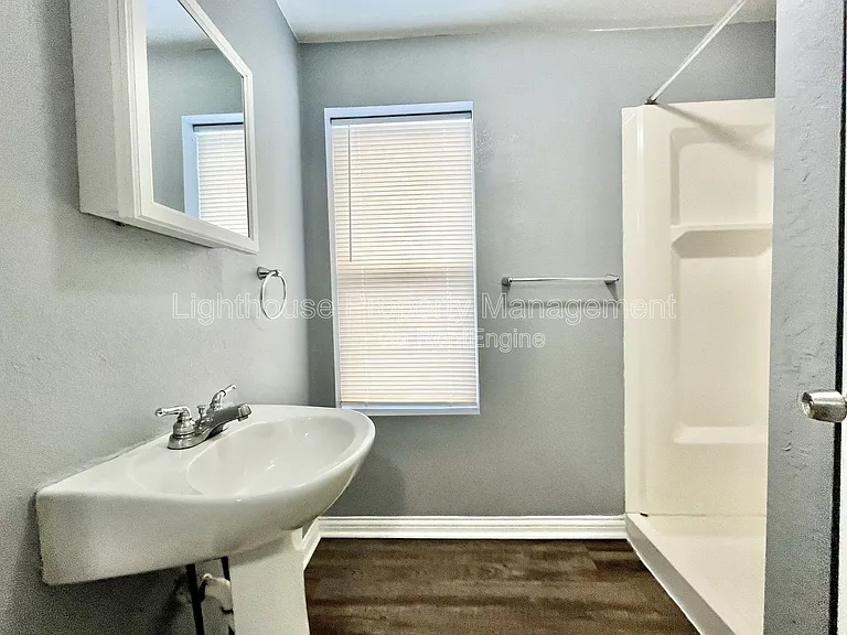 273 E Forest Ave #7 — Photo 10