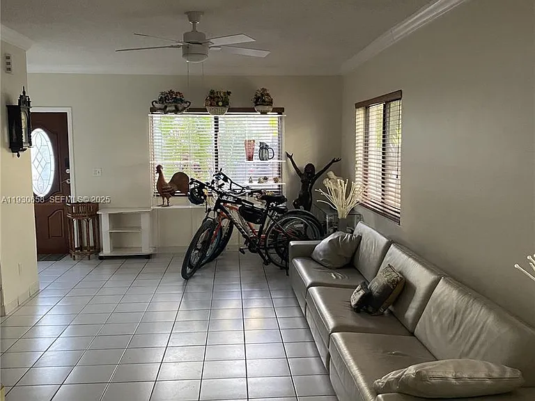 8950 Collins Ave #7 — Photo 22