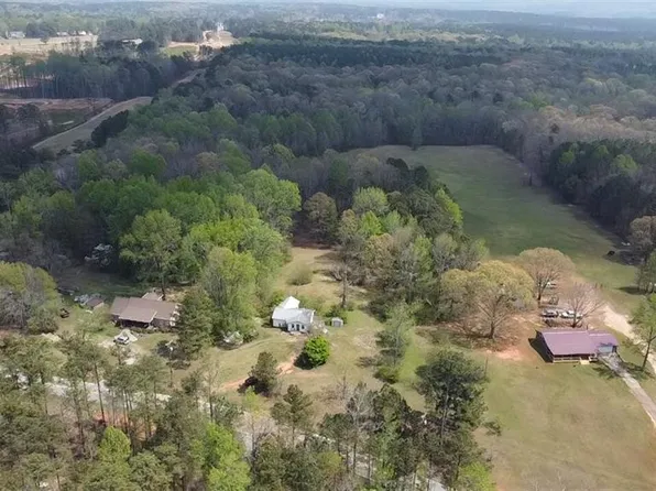 8368 E Carroll Rd, Whitesburg, GA 30185