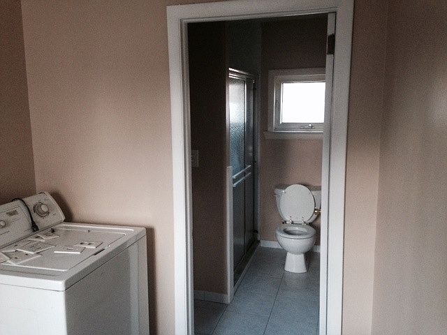 Downstairs bathroom and laundrey area