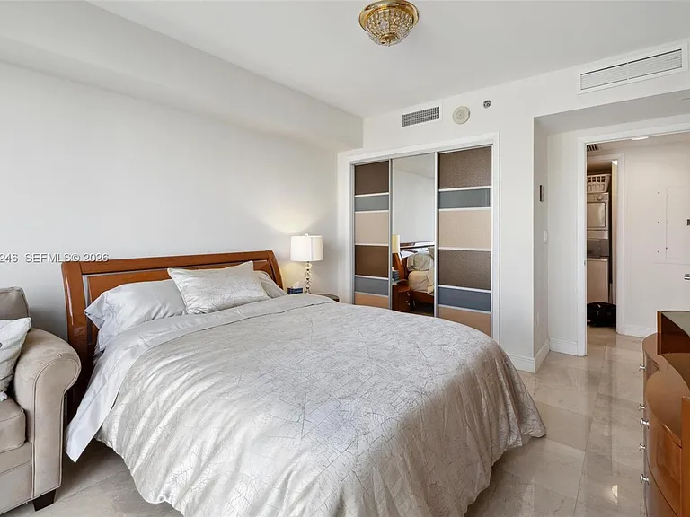 1800 S Ocean Dr #1005 — Photo 23