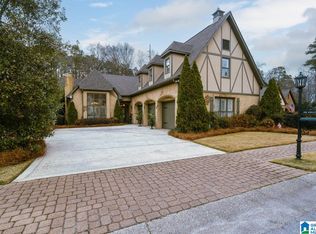 1008 Barkley Dr, Birmingham, AL 35242