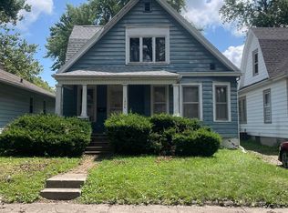 1904 S Spring St, Springfield, IL 62704