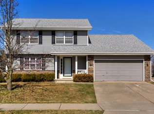 4905 Raintree Dr, West Des Moines, IA 50265