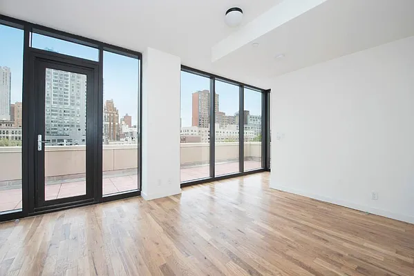 Rented by Brooklyn Bridge | media 12