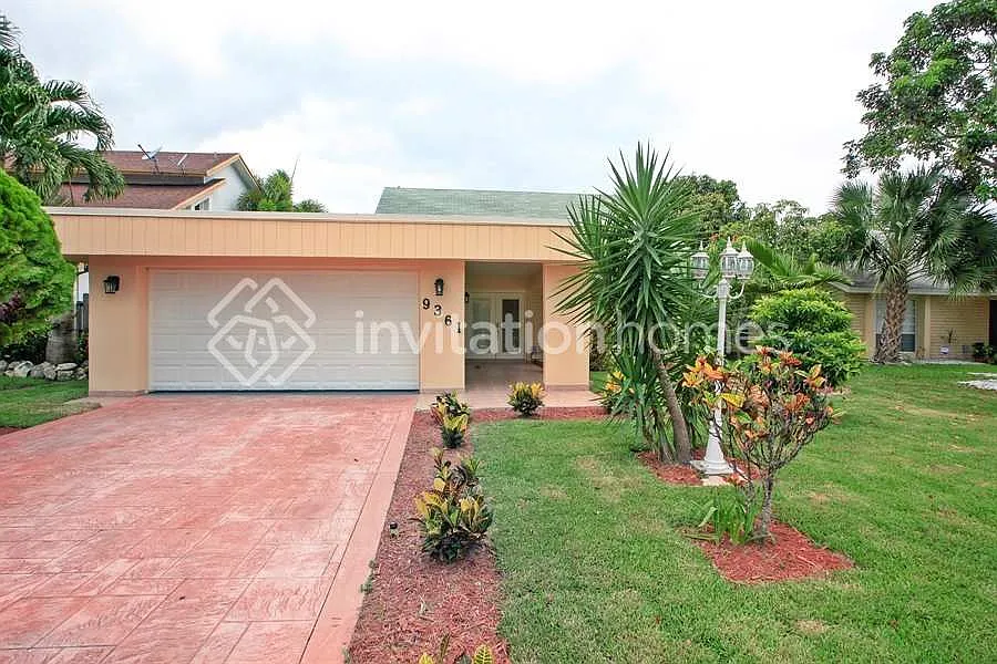 9361 NW 37th Ct Sunrise, FL 33351 — Photo 1