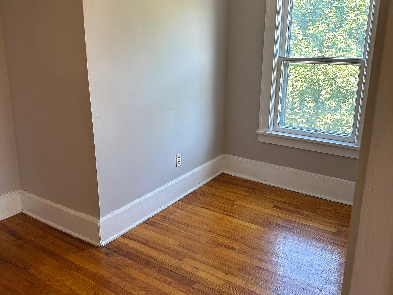 15 LLC-44 Elm Street — Photo 4